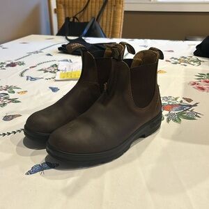 Blundstone classic shape